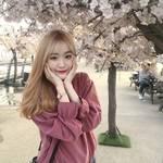 韓国女子から学ぶ！桜と一緒に写真を撮るときのかわいいポーズ♡