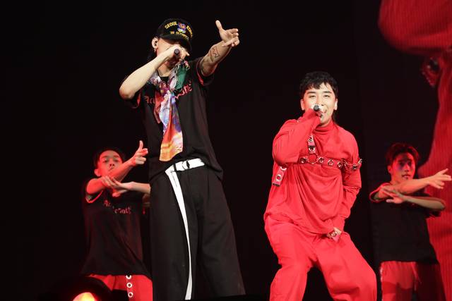 読者プレゼント有】G-DRAGON 2017 WORLD TOUR <ACT III, M.O.T.T.E> IN