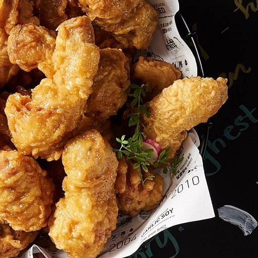 韓国に行ったら絶対食べて Kyochonchickenの ハニーコンボ は病みつきになる美味しさ 韓国トレンド情報 韓国まとめ Joah ジョア