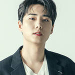韓国バンドグループDAY6のメンバー・Young Kさんが持ち歩いているカバンの中身６選♡