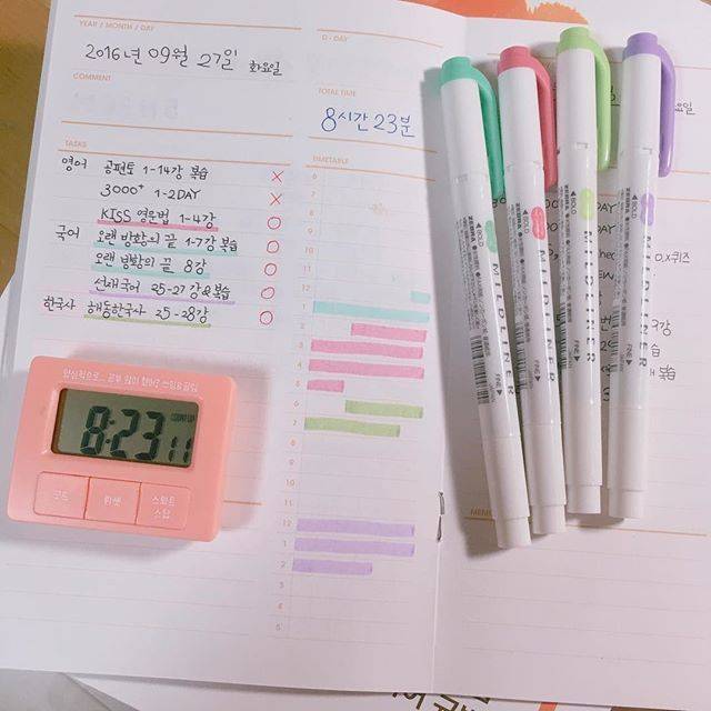 カラフルで見た目も可愛く 韓国女子のノートの取り方を参考にしてみましょう 韓国トレンド情報 韓国まとめ Joah ジョア