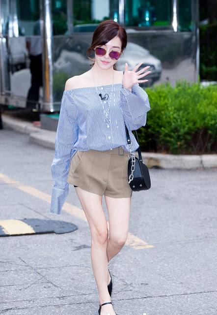小柄な女子必見 韓国男子が好きな背の低い女子たちのファッション 韓国トレンド情報 韓国まとめ Joah ジョア