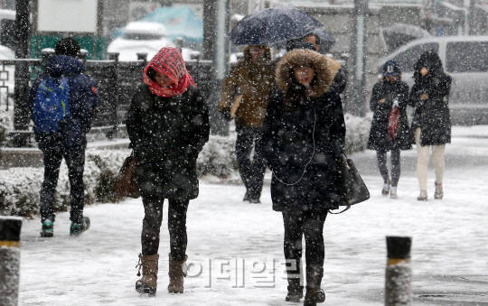冬の韓国旅行マニュアル決定版 12月 1月 2月の気温 服装は 韓国トレンド情報 韓国まとめ Joah ジョア